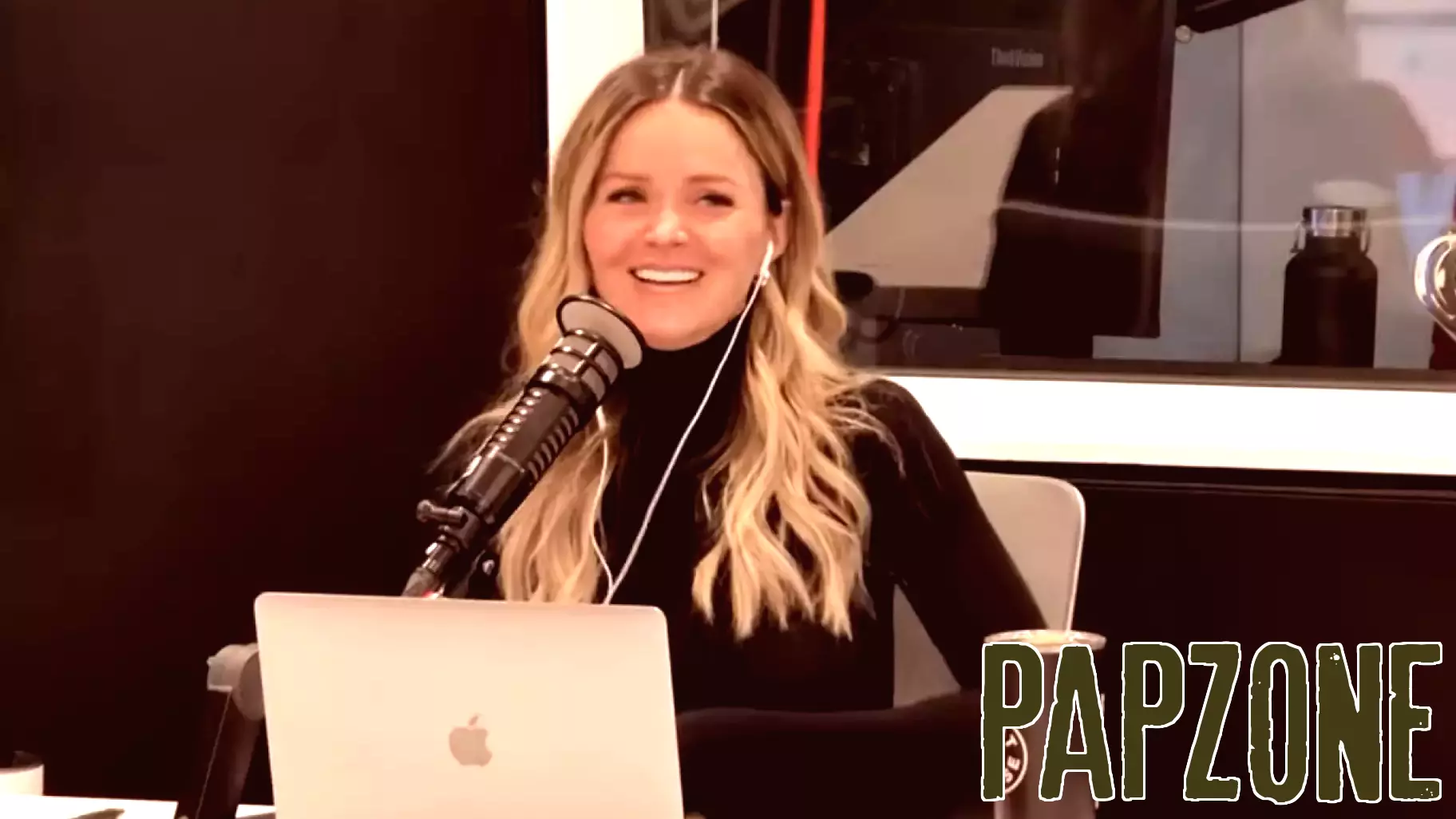 Listener Puts Amy on the Spot About Parenting, Driving, & Her Engine Light | The Bobby Bones Show | Amy: Your Hair Talks. Make A Statement.